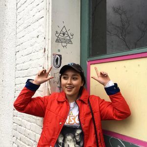 Meet your Posher, Kim